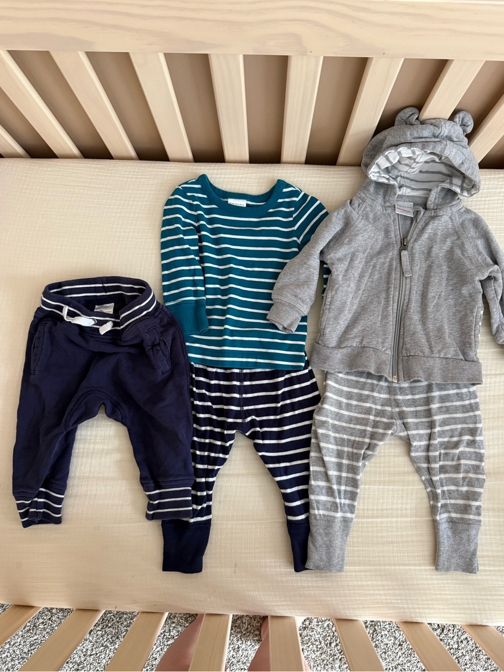 Hanna Andersson Baby Boy Bundle- Hoodie, pants (3), and shirt- 12-18 months- GUC